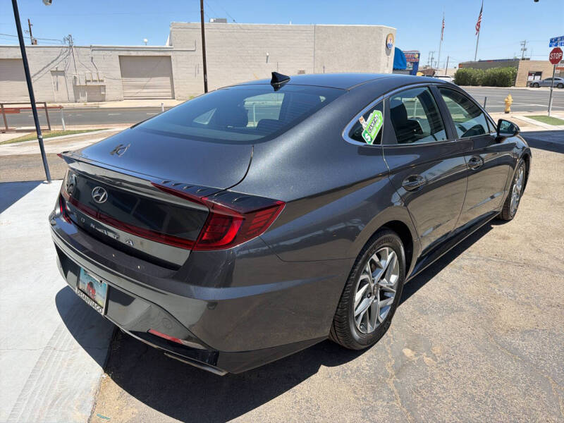 2022 Hyundai Sonata SEL