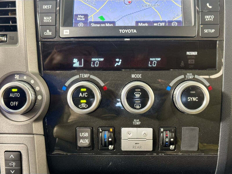 2013 Toyota Sequoia Platinum