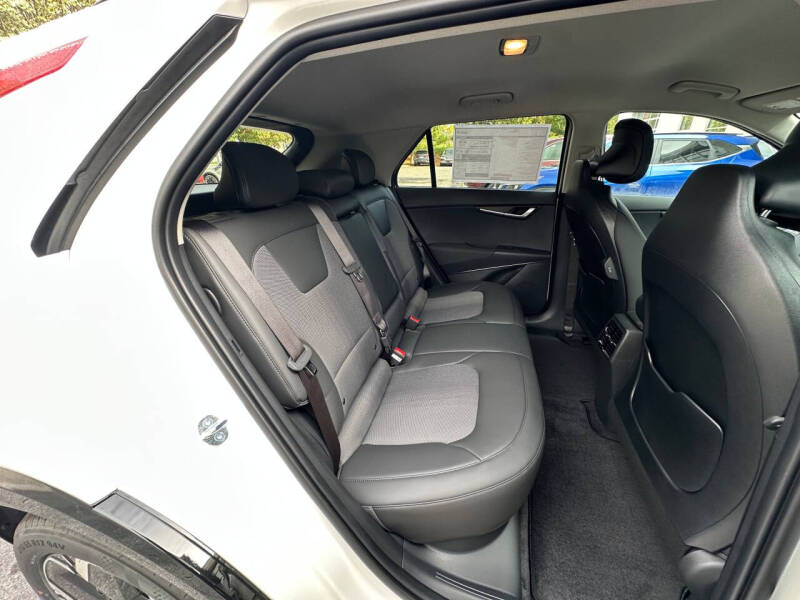 2025 Kia Niro EV Wind