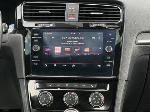 2018 Volkswagen Golf GTI S