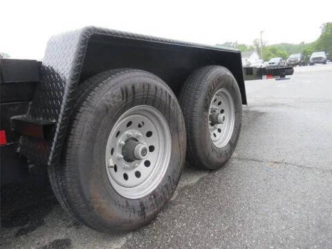 2022 MID STATE TRAILERS Mid State 22’ Tilt Deck E