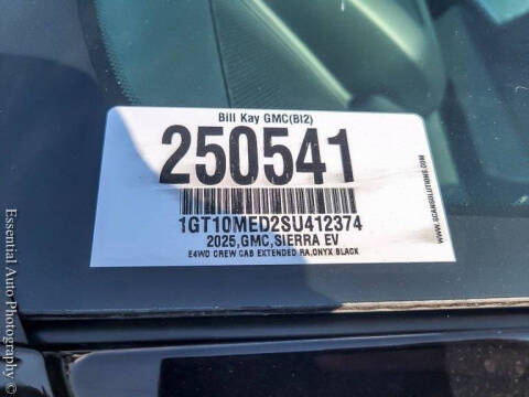 2025 GMC Sierra EV Denali