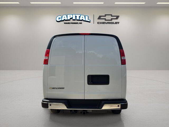 2026 Chevrolet Express 3500