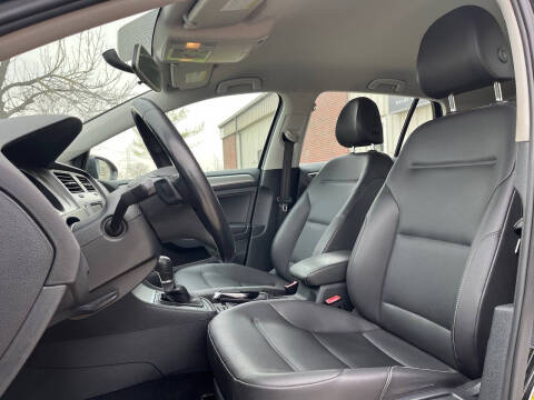 2015 Volkswagen Golf TSI S