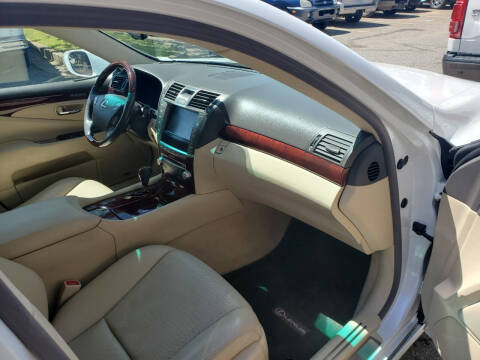 2011 Lexus LS 460