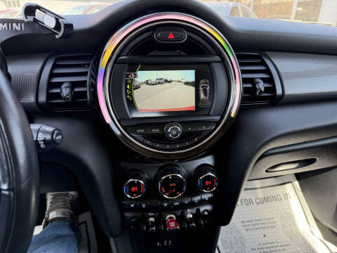 2017 MINI Hardtop 2 Door Cooper