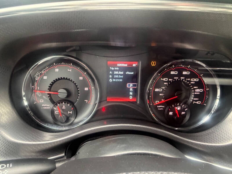 2014 Dodge Charger SE