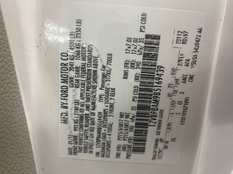 2011 Ford Mustang V6