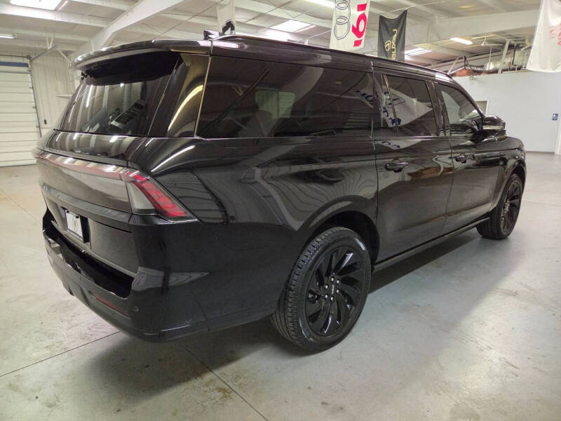 2025 Lincoln Navigator L Reserve