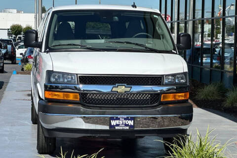 2024 Chevrolet Express LT 3500