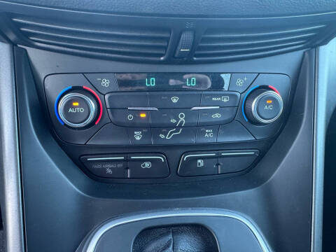 2017 Ford C-MAX Energi SE