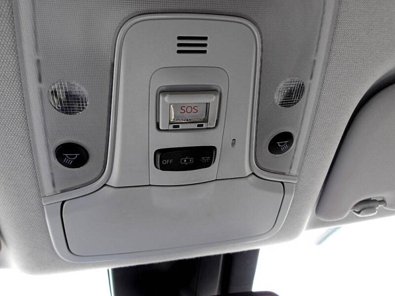 2016 Toyota Prius Four Touring