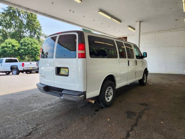 2011 Chevrolet Express LT 2500