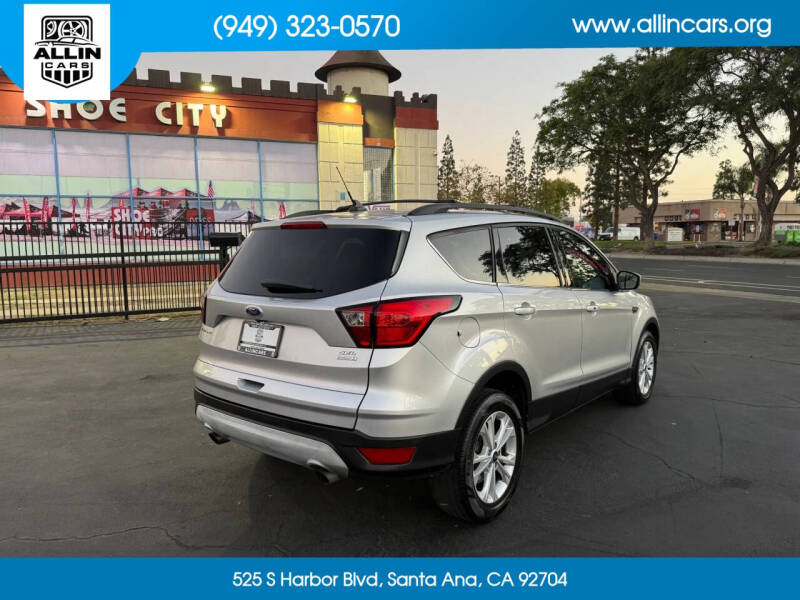 2019 Ford Escape SEL
