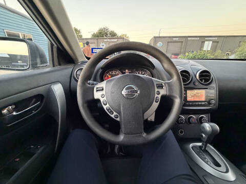 2013 Nissan Rogue SV