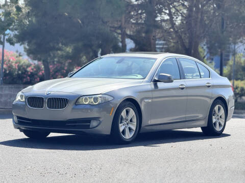 2012 BMW 5 Series 528i