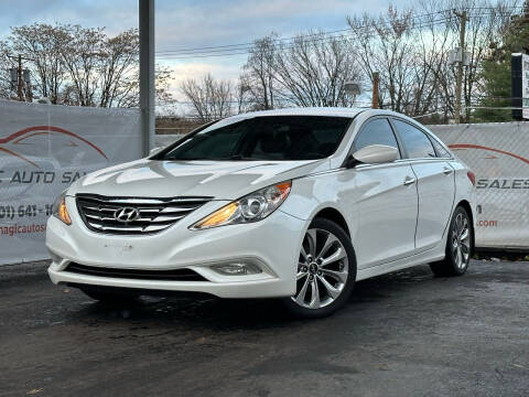 2013 Hyundai Sonata for sale at MAGIC AUTO SALES in Little Ferry NJ