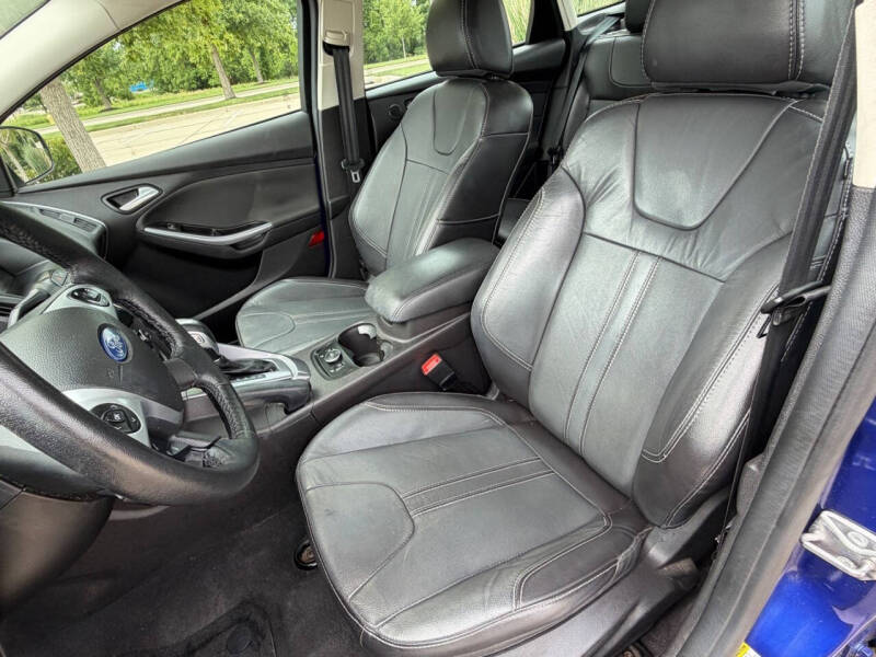 2014 Ford Focus Titanium - Photo 8