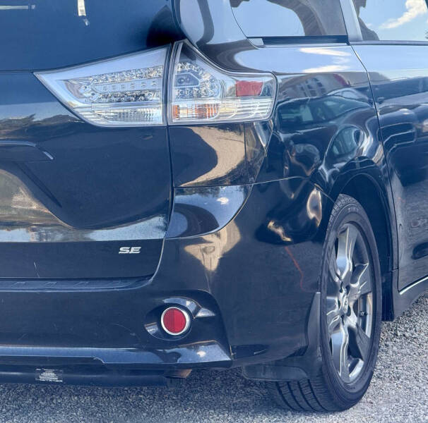 2017 Toyota Sienna