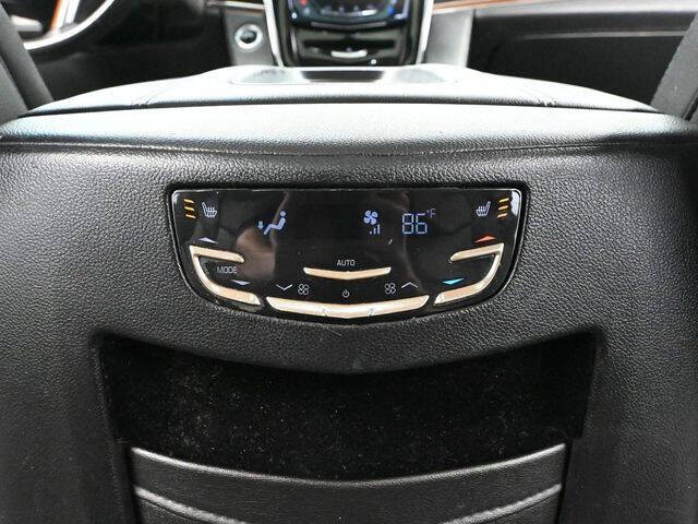 2017 Cadillac Escalade ESV Luxury