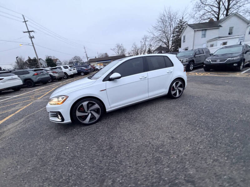 2020 Volkswagen Golf GTI S