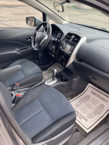 2016 Nissan Versa Note SV