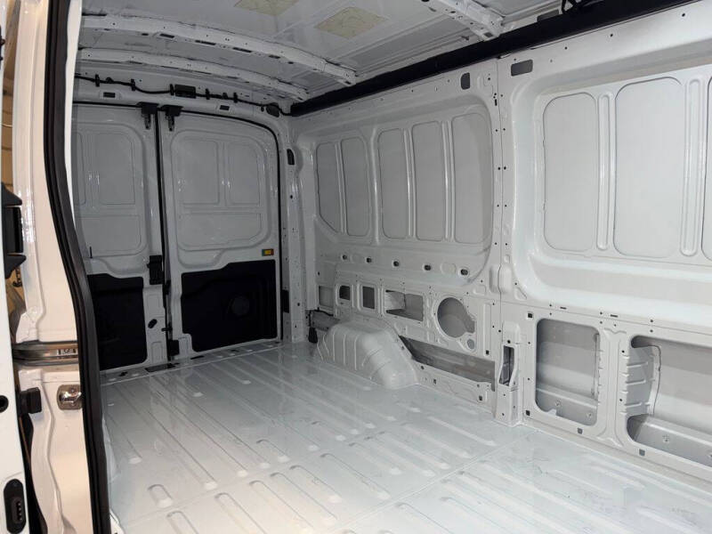 2026 Ford Transit 250