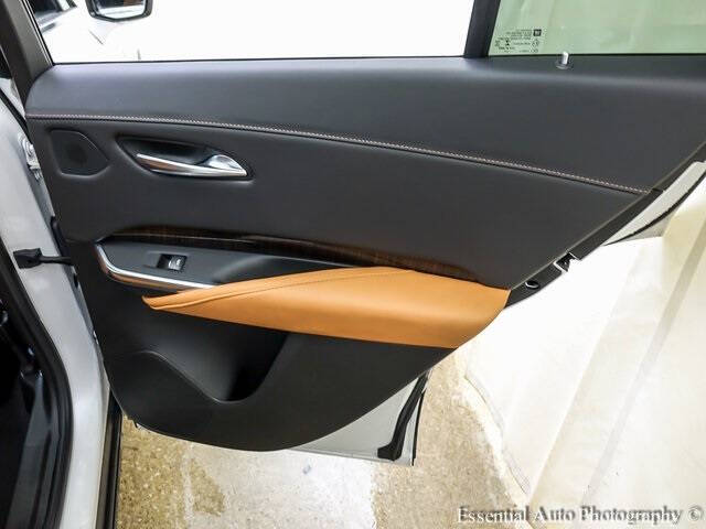 2022 Cadillac XT4 Premium Luxury