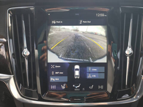 2018 Volvo S90 T6 Momentum