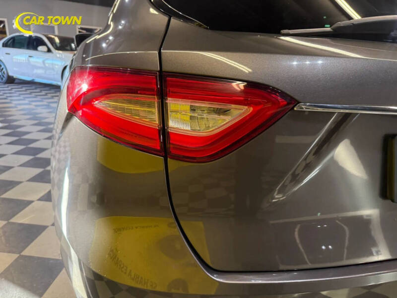 2017 Maserati Levante