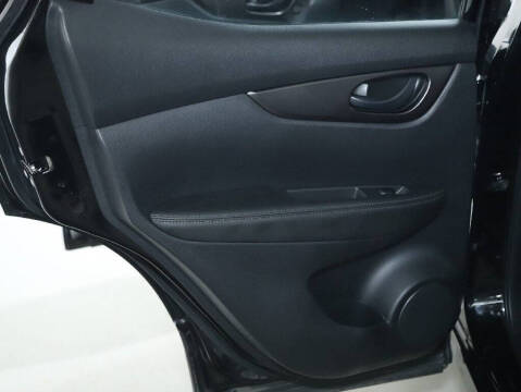 2022 Nissan Rogue Sport S