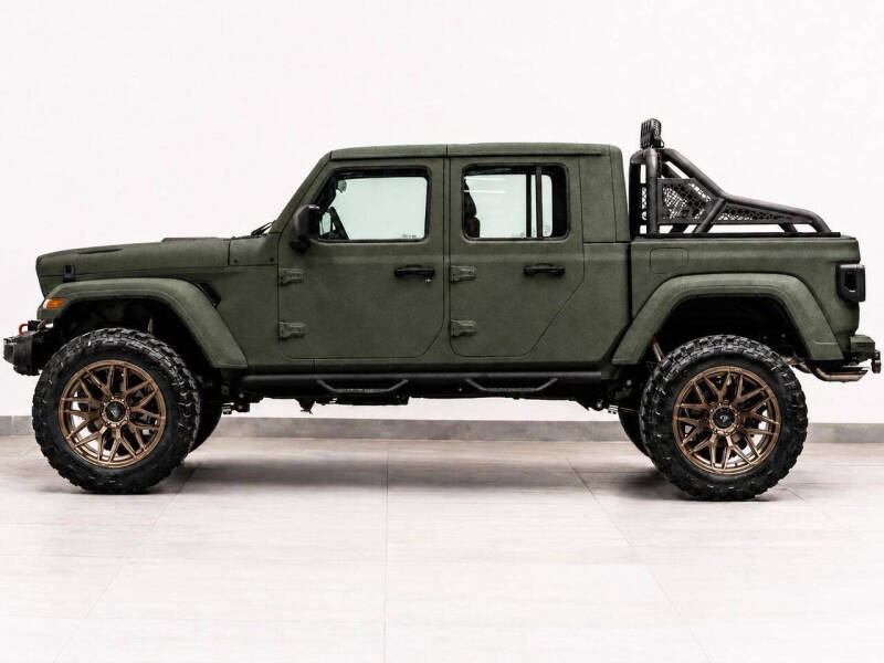 2023 Jeep Gladiator