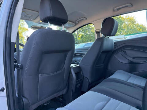 2017 Ford Escape S