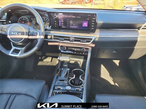 2023 Kia K5 EX