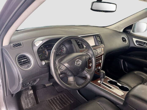 2019 Nissan Pathfinder Platinum