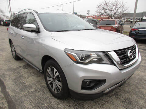 2017 Nissan Pathfinder SV