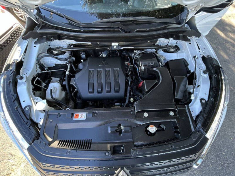 2022 Mitsubishi Eclipse Cross LE