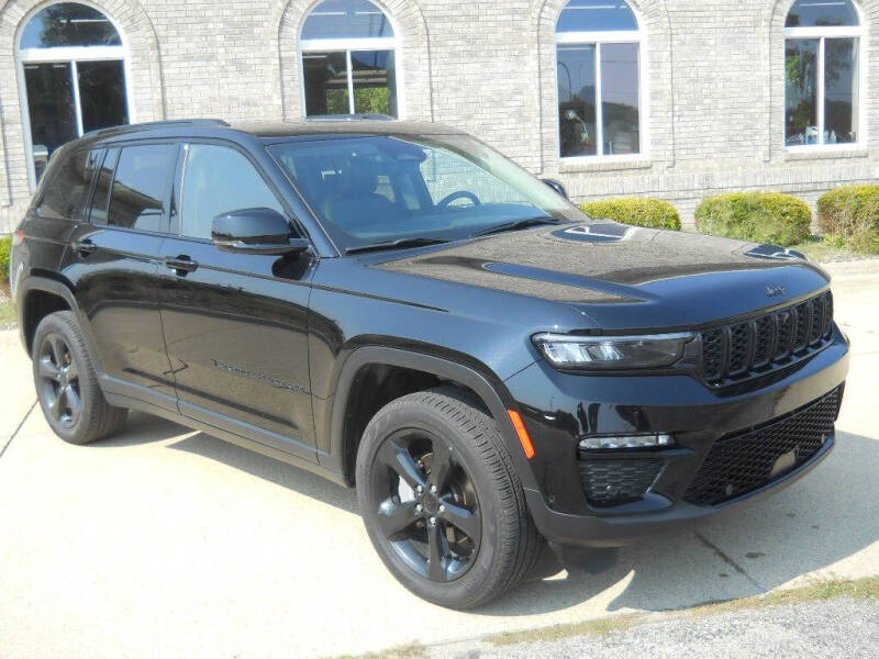 2023 Jeep Grand Cherokee for sale at C.J. Lensing Motors Inc in Decorah IA