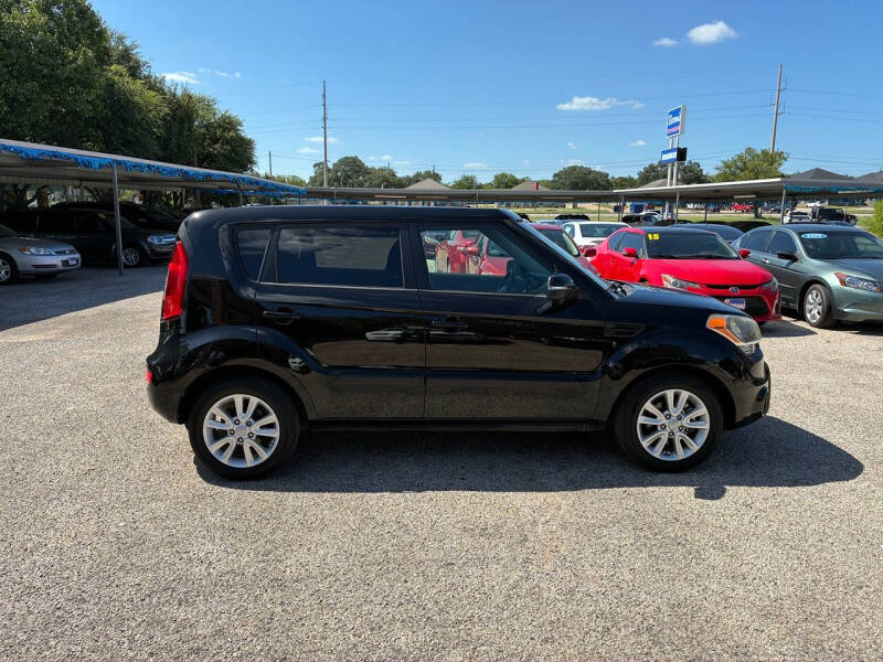 2012 Kia Soul +