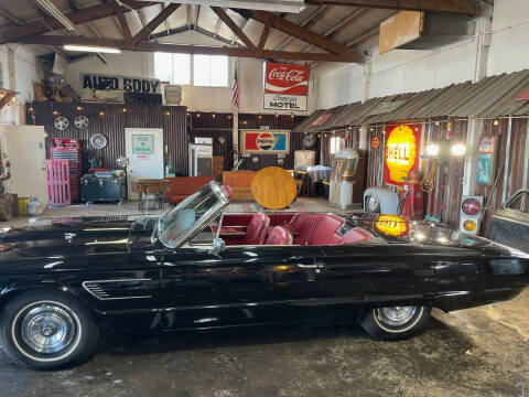 1965 Ford Thunderbird