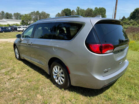 2018 Chrysler Pacifica Touring L