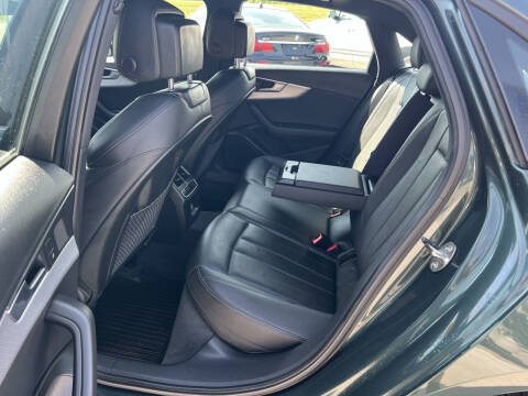 2017 Audi A4 2.0T quattro Premium