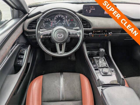 2024 Mazda Mazda3 Hatchback 2.5 Carbon Turbo