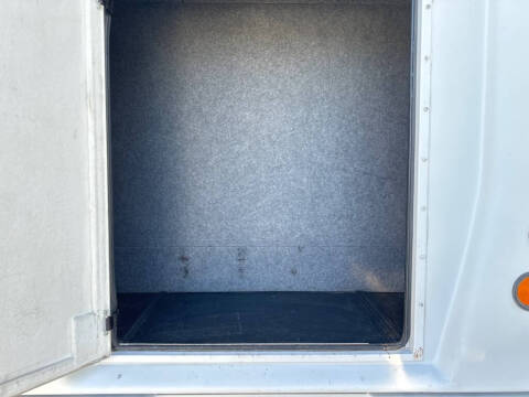 2017 Ford E-Series E-450 SD