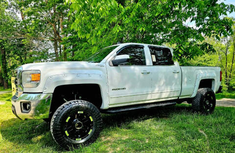 2015 GMC Sierra 2500HD for sale at GOLDEN RULE AUTO in Newark OH