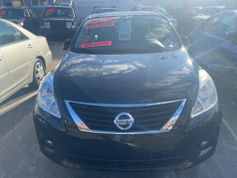 2013 Nissan Versa for sale at K J AUTO SALES in Philadelphia PA