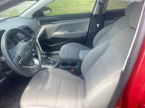 2019 Hyundai Elantra SE