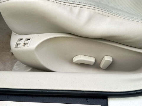 2011 Infiniti G37 Sedan Journey