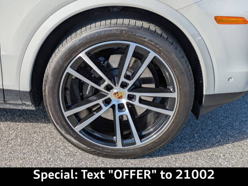 2024 Porsche Cayenne Coupe