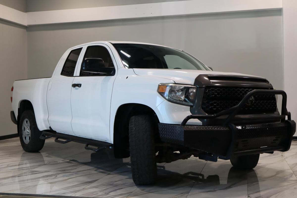 2019 Toyota Tundra for sale at IMD MOTORS, INC in Dallas, TX